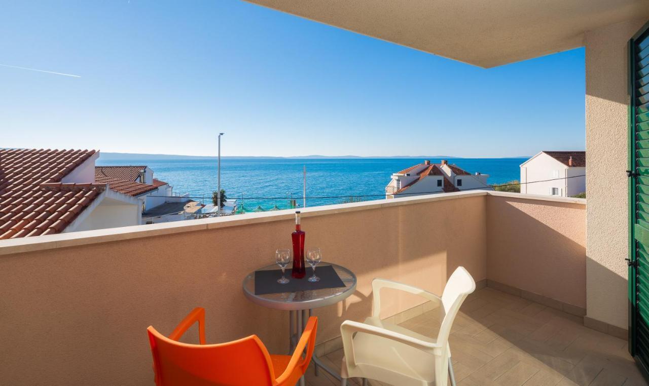 Apartments Vukovic Подстрана Екстер'єр фото